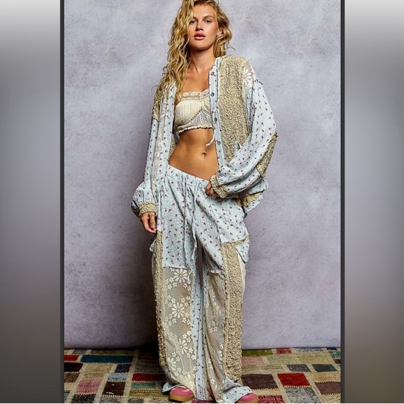 POL Floral Lace Set - Picture 1 of 9